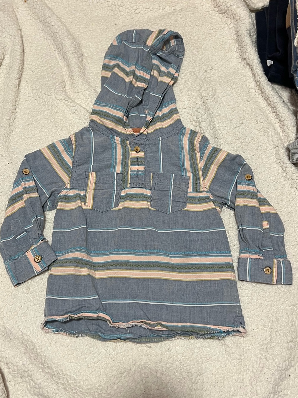 Genuine Kids from OshKosh Striped Hooded Pullover Boys Size 2T in Blue